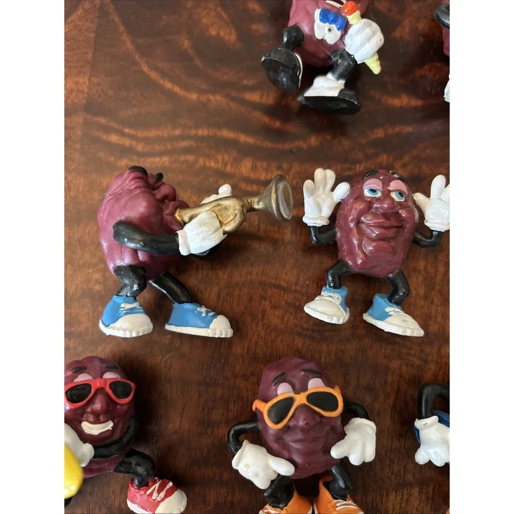 California Raisins Lot Of 9 Original Figures Vintage From 1980's Music Skate